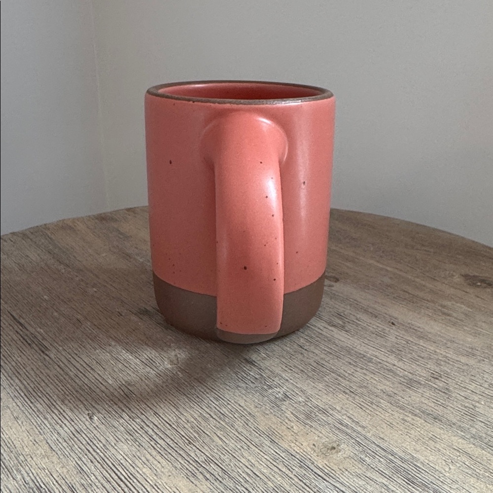 East Fork Mug in Guava - Picture 3 of 6